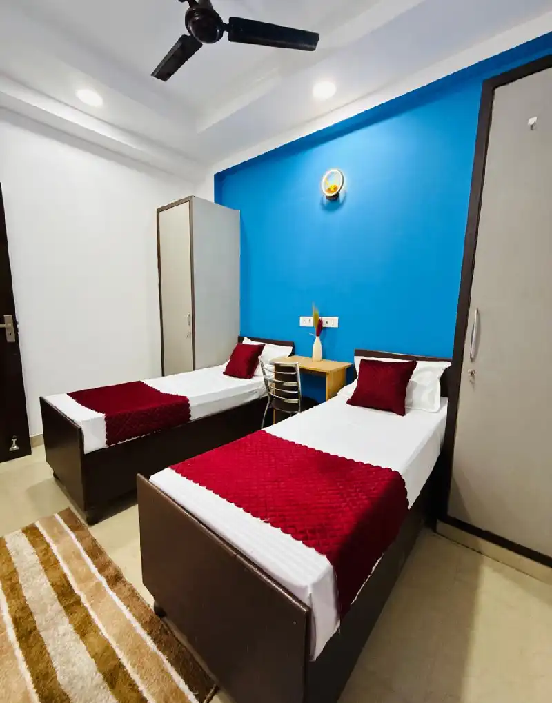 Home-page-slide-main-4